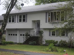 7 Stonebridge Cir, Natick, MA 01760