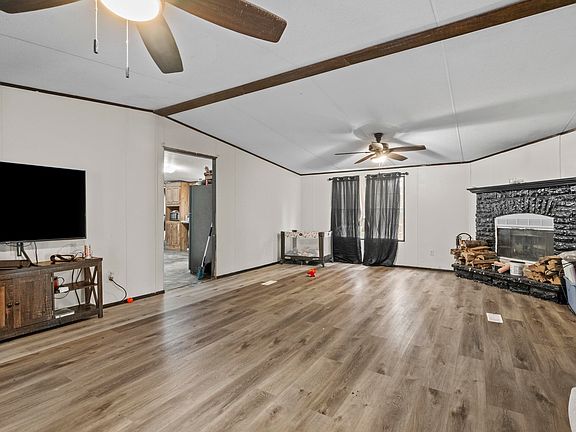 4th image of 2318 Grant 55 Rd