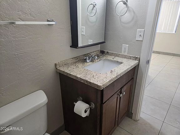 5th image of 2540 W Campbell Ave APT 2