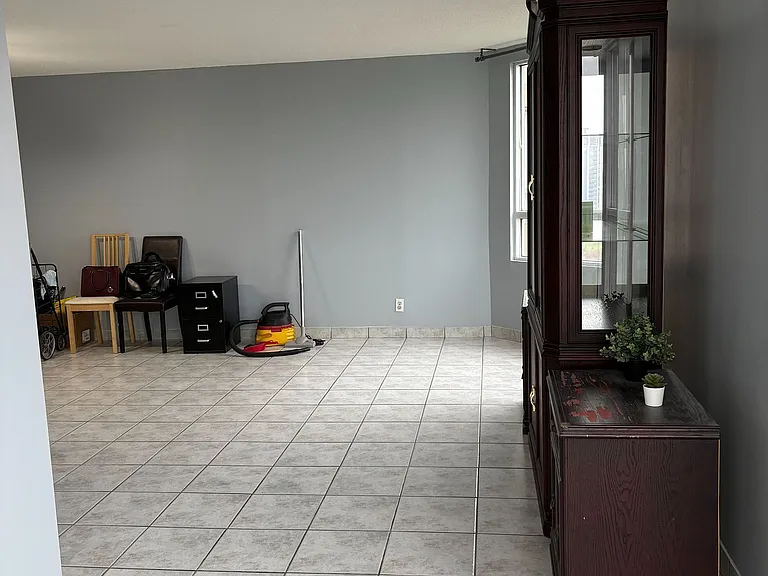 61 Markbrook Ln #1601 — Photo 3
