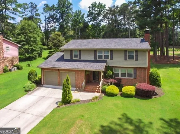 647 Shannon Green Cir SW, Mableton, GA 30126