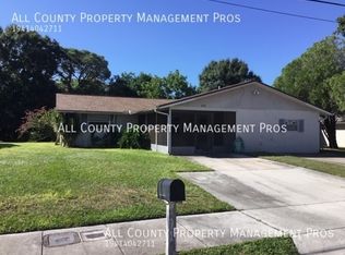 6904 Brentford Rd, Sarasota, FL 34241