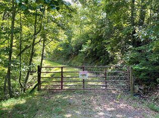 Dyer Cove Rd, Hayesville, NC 28904
