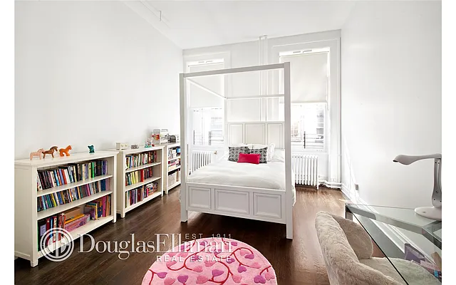 Rented by Douglas Elliman | media 8