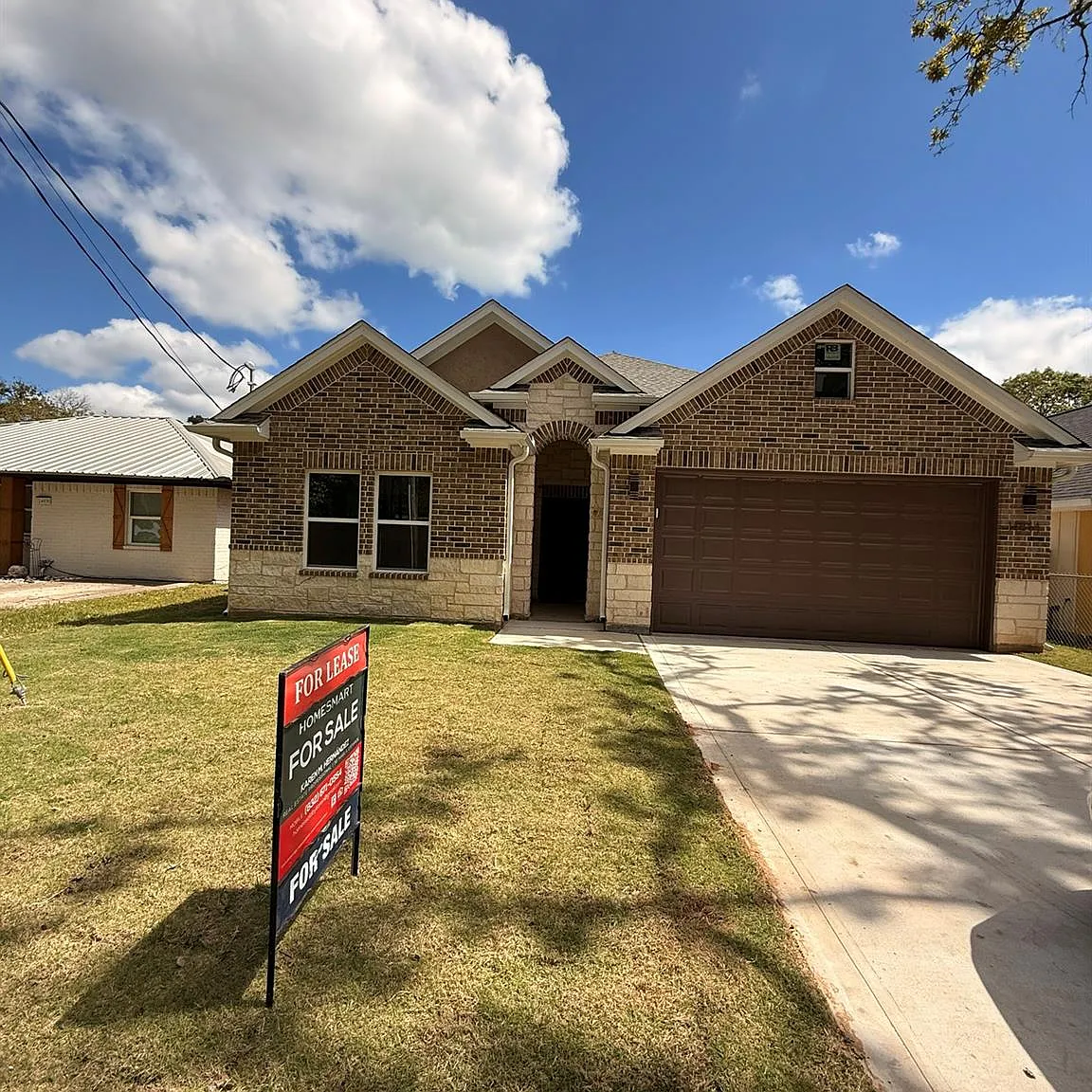 3 bed, 1901 sqft, $2,000 — Photo 1