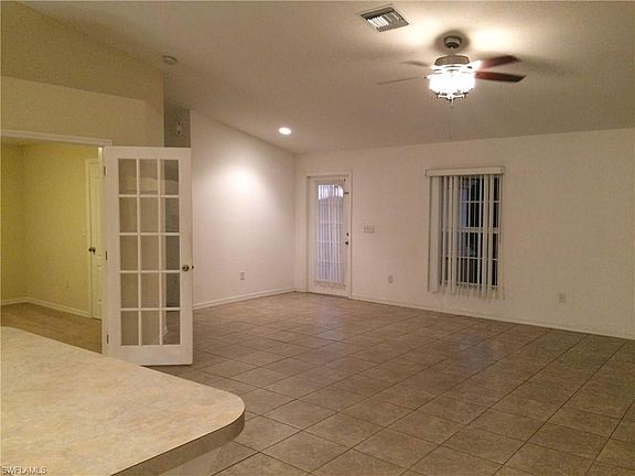 5th image of 1119 NW 25th Ave
