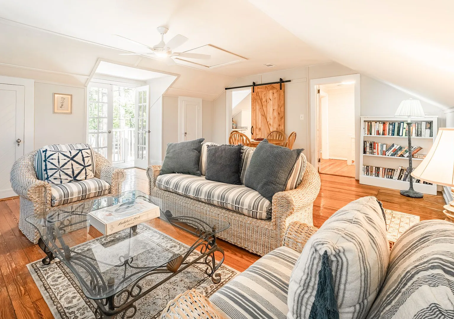 326 Sumter Street SE — Photo 3