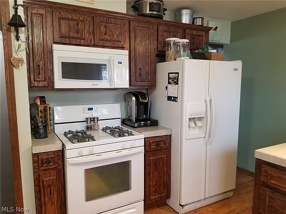 5th image of 21101 Carol Dr