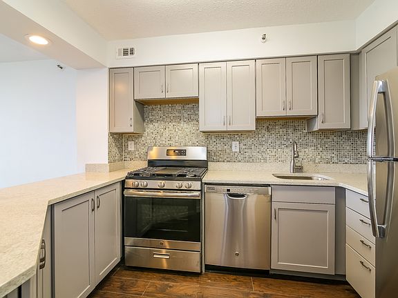 2nd image of 14 Nosband Ave APT 6G