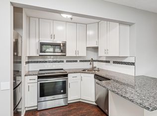 2110 Ridge Dr APT 11, Saint Louis Park, MN 55416