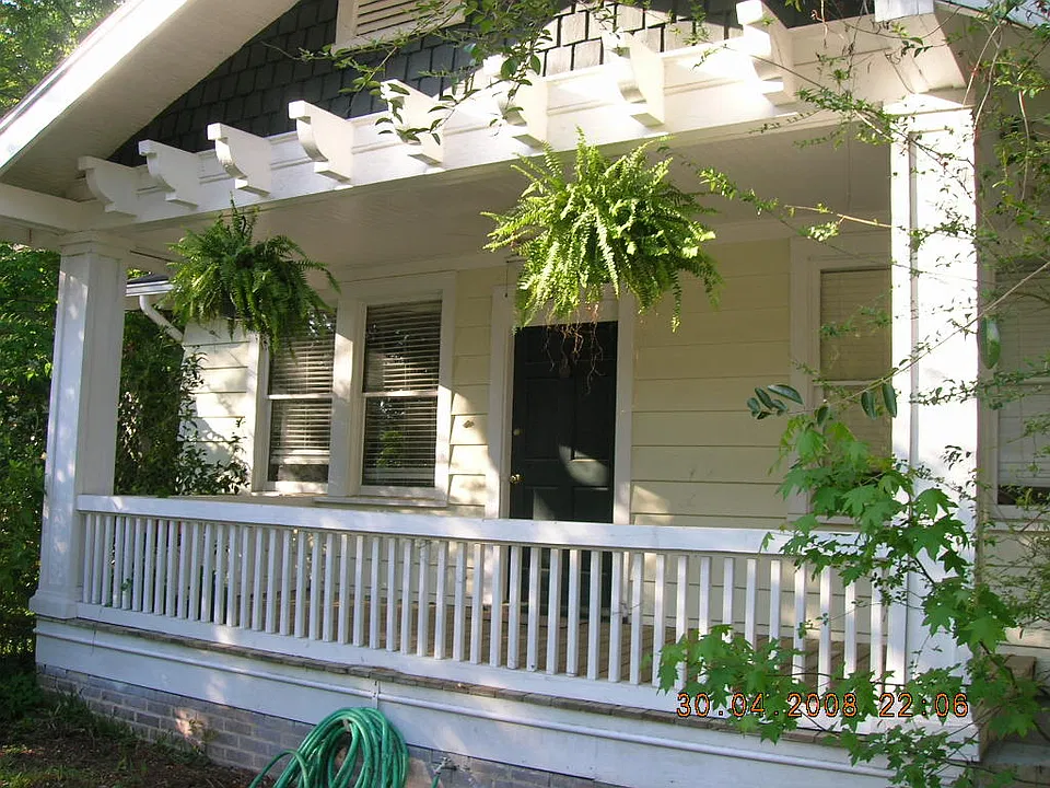 209 Magnolia Rd