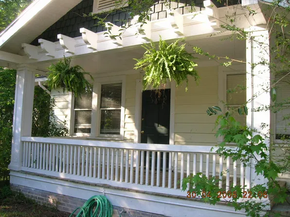 209 Magnolia Rd, Charleston, SC 29407