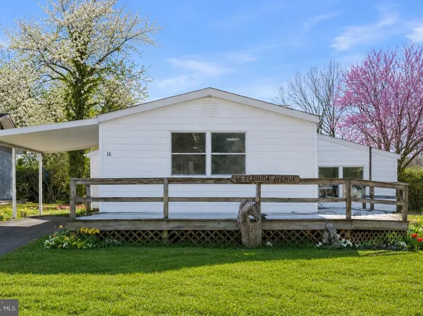 16 Florida Ave, Earleville, MD 21919