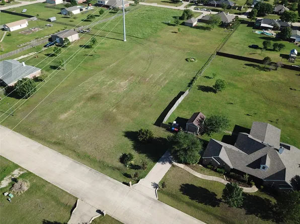 317 Starlight Ln, Royse City, TX 75189