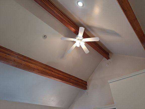 5th image of 706 Yellowstone Trail Rd #203