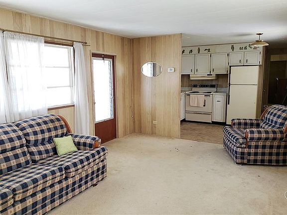 5th image of 1368 Seagull Dr