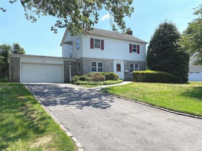 187 Charles St, Williston Park, NY, 11596