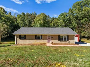 6911 Oakland Ave, Indian Trail, NC 28079