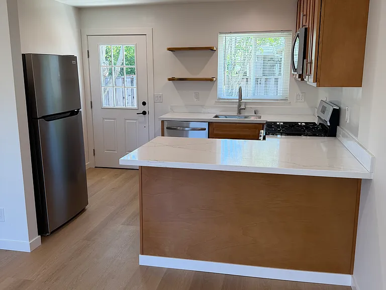 74-78 Palana Ct — Photo 5