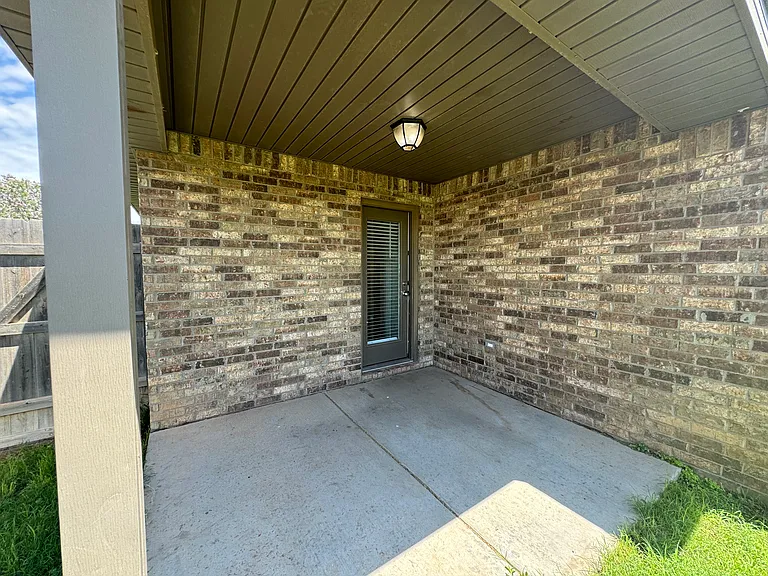 10113 Viola Ave — Photo 37