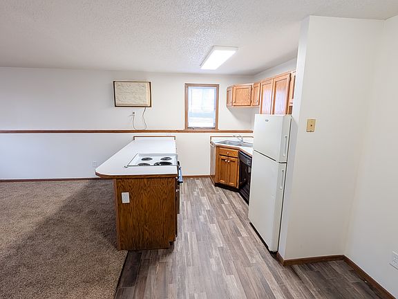 5th image of 1014 7th St N #8b42d2985