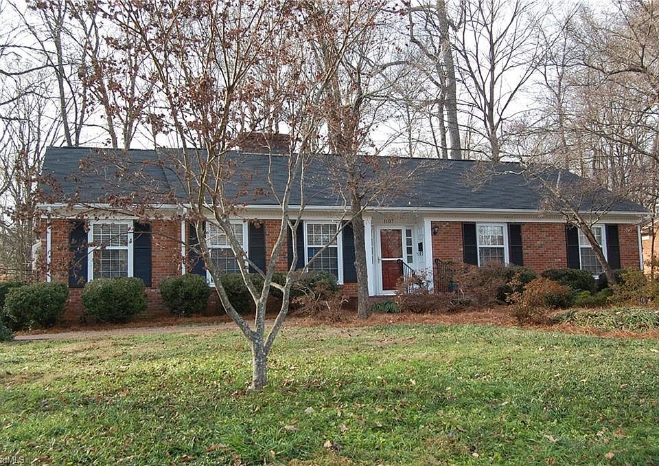 1st image of 1107 McDowell Dr