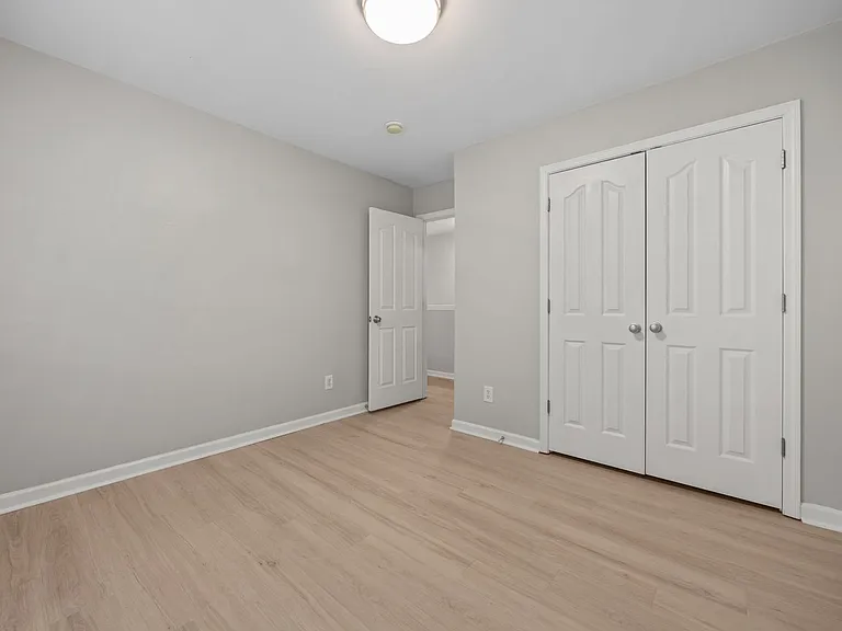 409 Burrell Rd — Photo 27