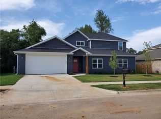 350 W Kinniburgh Dr, Farmington, AR 72730