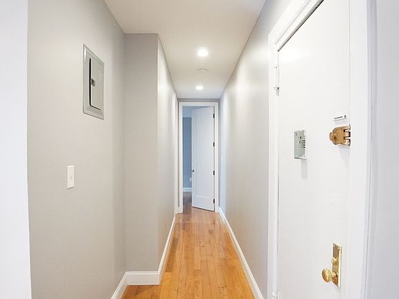 4th image of 645 W 160th St #2FF