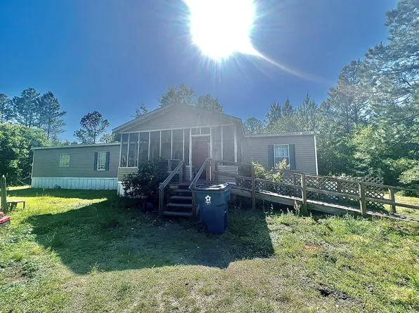 86 Smith Rd, Nahunta, GA 31553