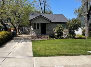 4004 57th St, Sacramento, CA 95820