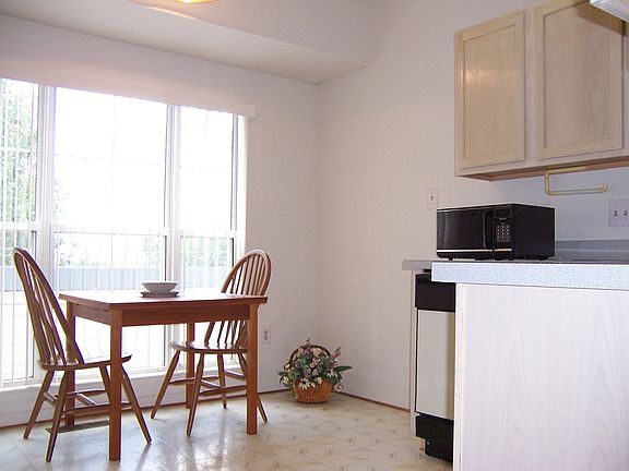 5th image of 44206 Mossy Brook Sq #Esq