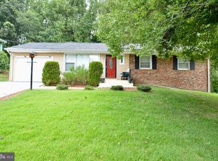 7722 Beechnut Rd, Capitol Heights, MD 20743