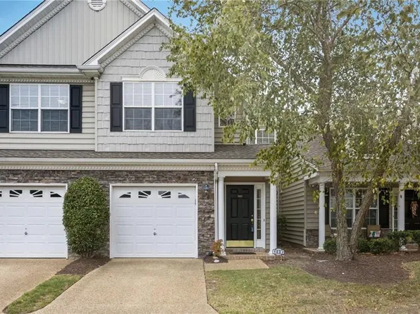 1602 Waters Edge Ln, Suffolk, VA 23435
