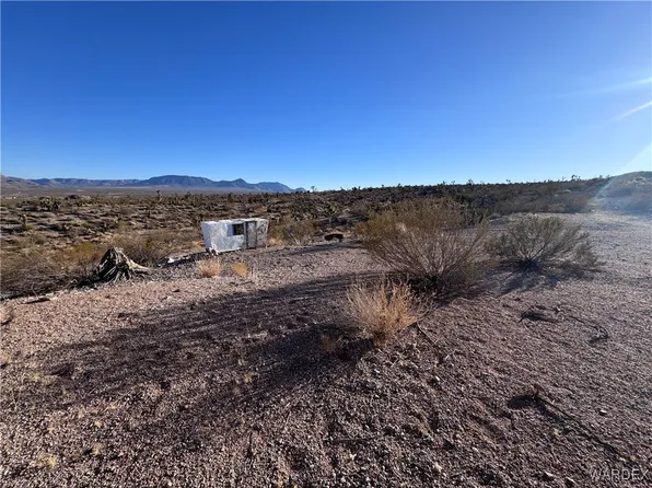 1870 W Cormorant Dr, Meadview, AZ 86444