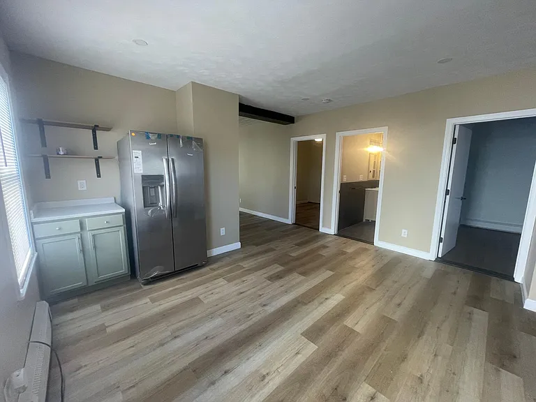 114 East St #1 — Photo 6