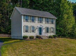 94 Autumn Rd, Dracut, MA 01826