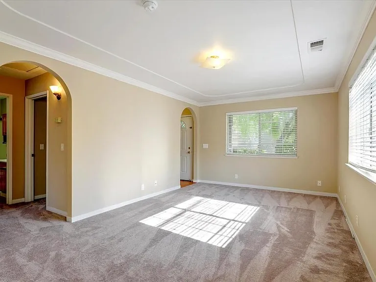 1024 Garland Ave — Photo 5