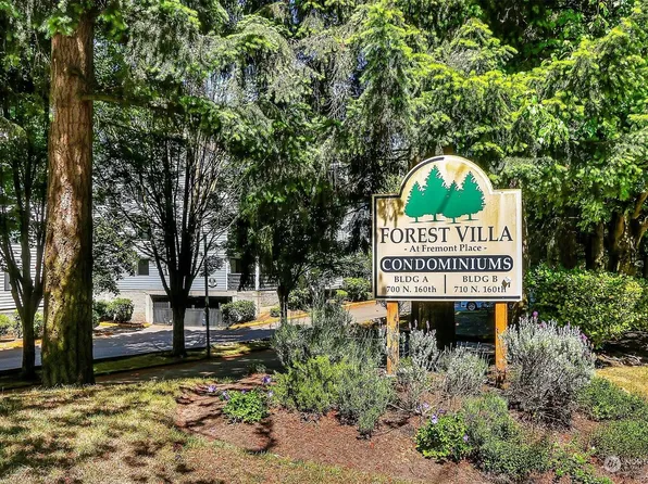 700 N 160th Street #A208, Shoreline, WA 98133