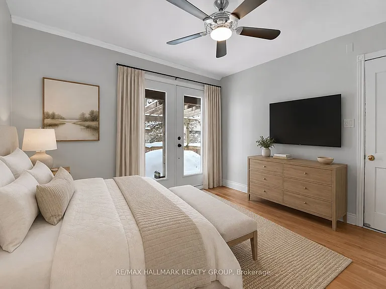55 Ivy Cres #2 — Photo 22