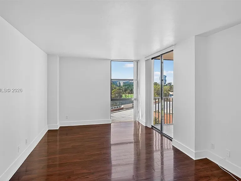 20335 W Country Club Dr #502 — Photo 14