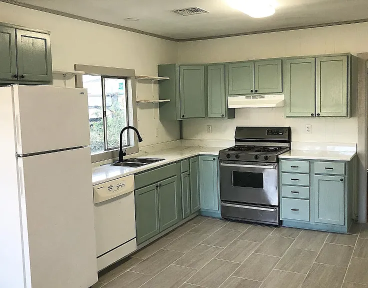 200 Roosevelt St #200 — Photo 2