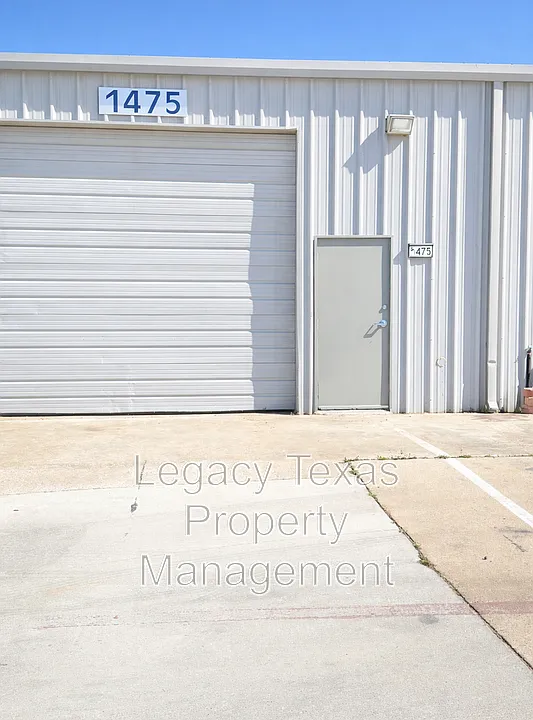 1475 E Renfro St #113