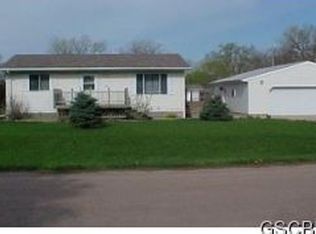 907 W Lincoln St, Jefferson, SD 57038