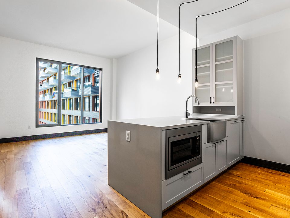 1st image of 10 Montieth St #234E