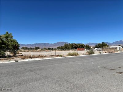 766 E Makenna Rain Dr, Pahrump, NV, 89048