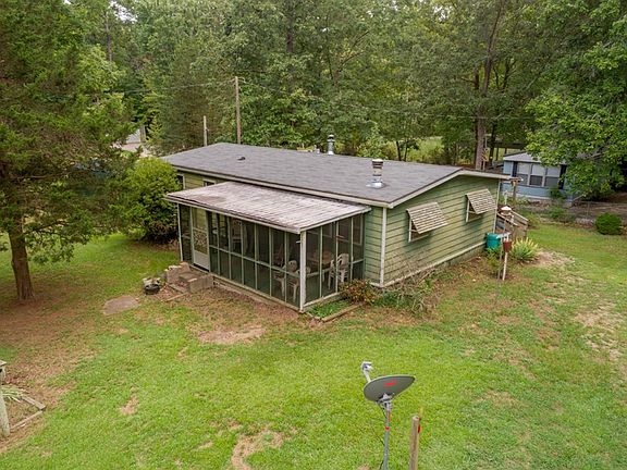 2nd image of 232 S Holiday Dr