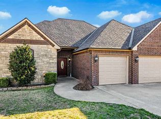 505 Lantana Pl, Elgin, OK 73538
