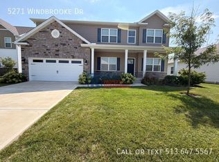 5271 Windbrooke Dr, Tipp City, OH 45371