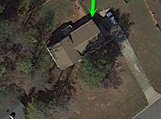 285 Nectarine Dr, Newnan, GA 30265